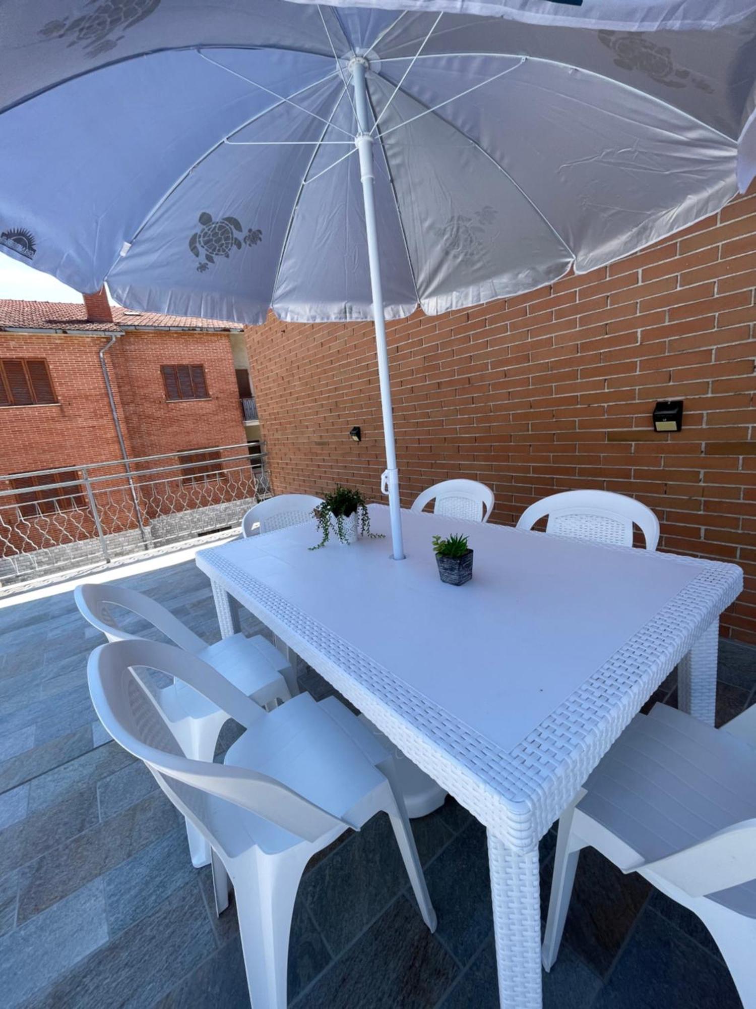 La Signora Dei Fiori Apartamento Gubbio Exterior foto